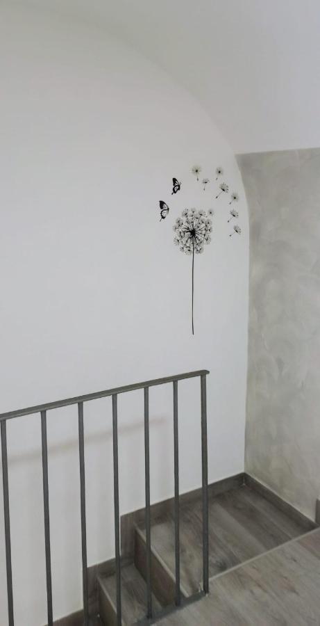 Napoli Pop Chiaia Apartment Luaran gambar