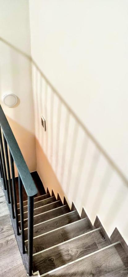 Napoli Pop Chiaia Apartment Luaran gambar