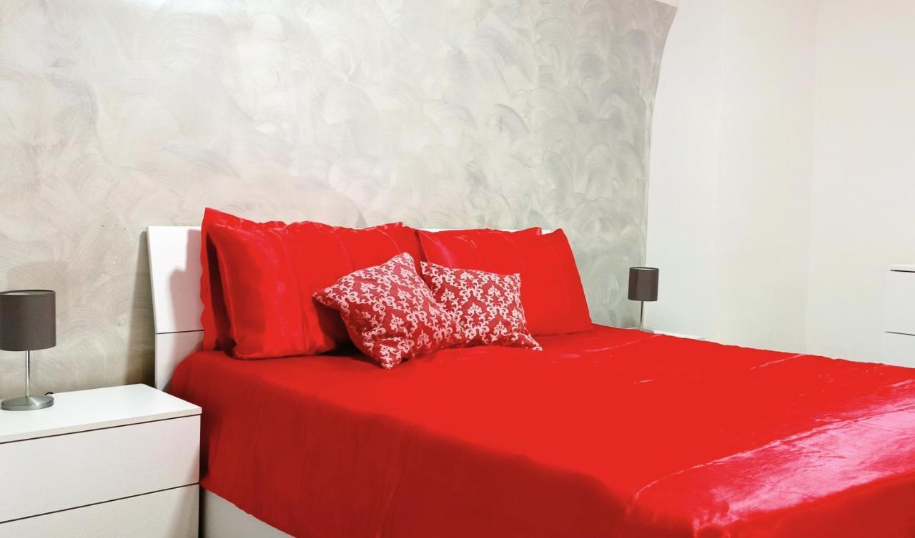 Napoli Pop Chiaia Apartment Luaran gambar