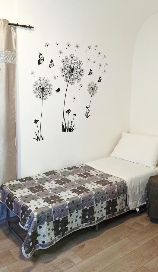 Napoli Pop Chiaia Apartment Luaran gambar