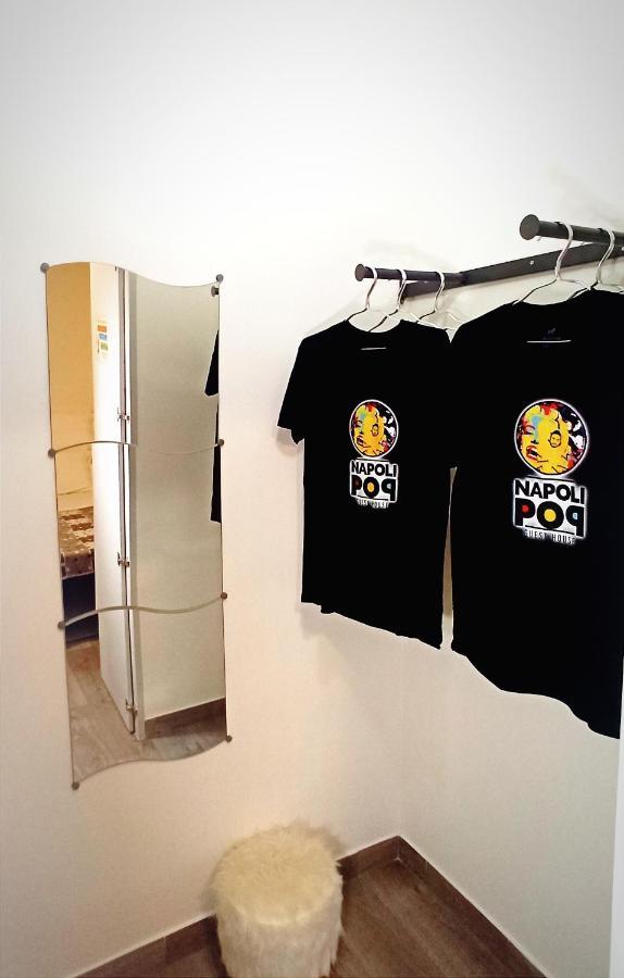 Napoli Pop Chiaia Apartment Luaran gambar