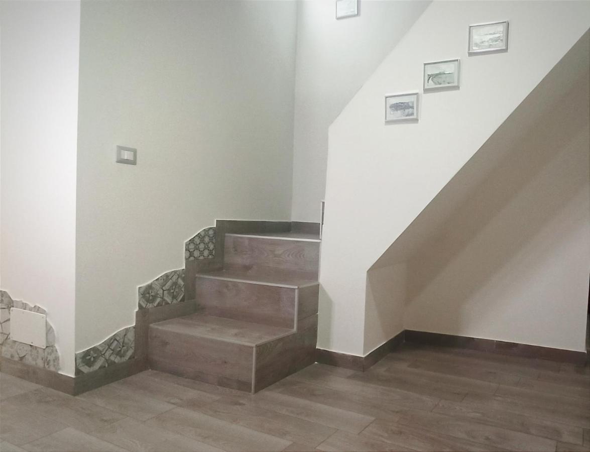 Napoli Pop Chiaia Apartment Luaran gambar