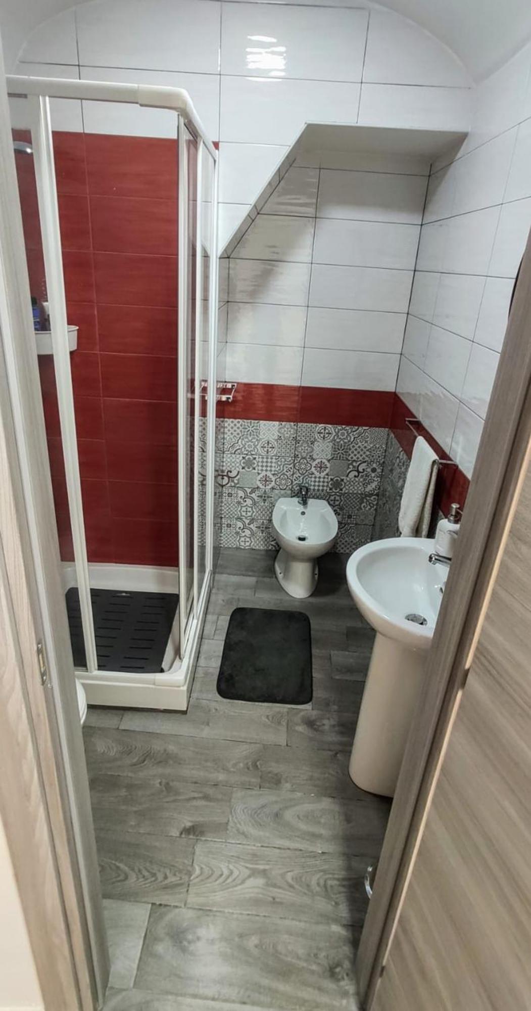 Napoli Pop Chiaia Apartment Bilik gambar